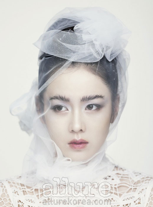 Son Ye Jin is Allure Snow Queen