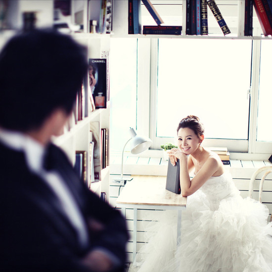 Min Seo Hee Wedding Dress