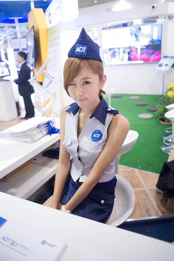 Model Choi Byul I at Security World Expo 2011 » AsianCeleb