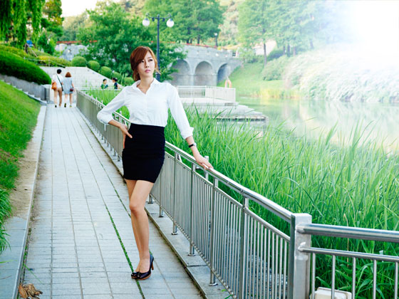 Outdoor office lady Choi Byul I