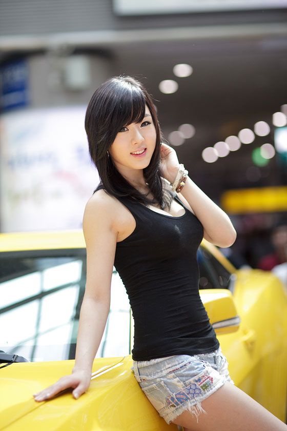 Model Hwang Mi Hee at a Chevrolet event » AsianCeleb