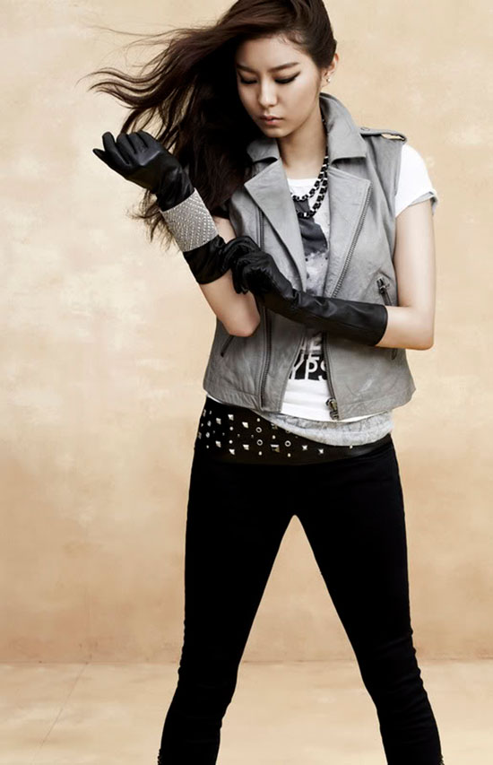 Girl group After School’s Uie 2010 Seven Jeans » AsianCeleb