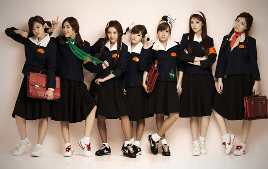 Girl group T-ara’s “Roly Poly” album school girl » AsianCeleb