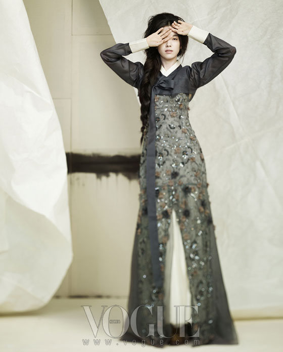 Han Hyo Joo Korean Vogue Magazine