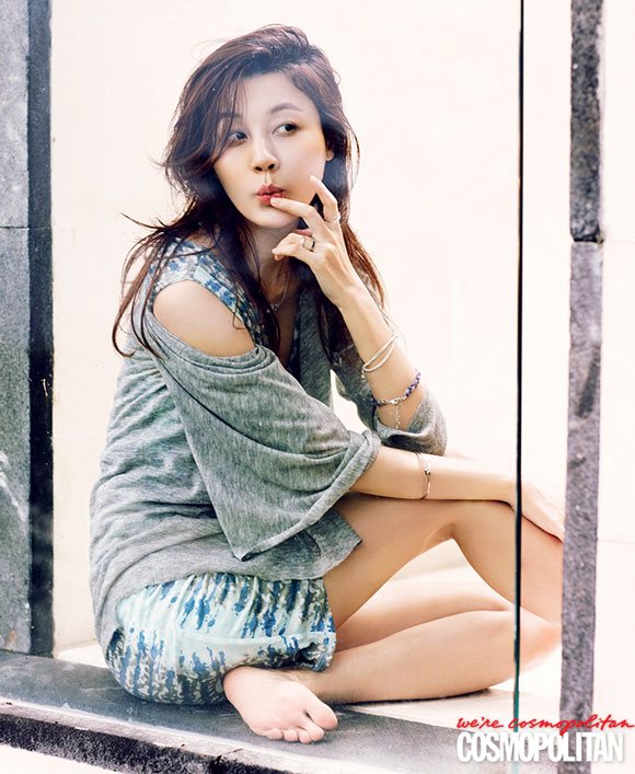 Actress Kim Ha Neul Cosmopolitan Magazine